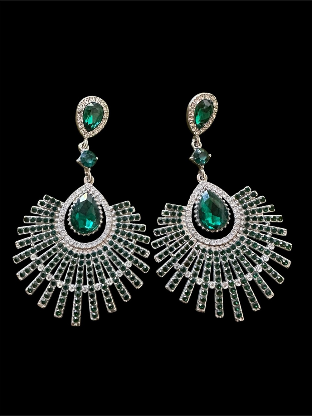 Vintage Emerald Green Teardrop Fan Earrings